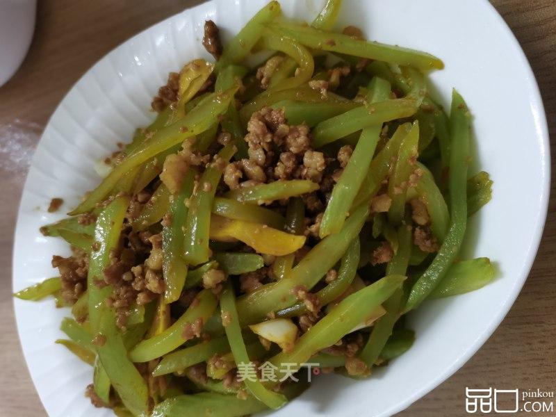 肉末炒莴笋