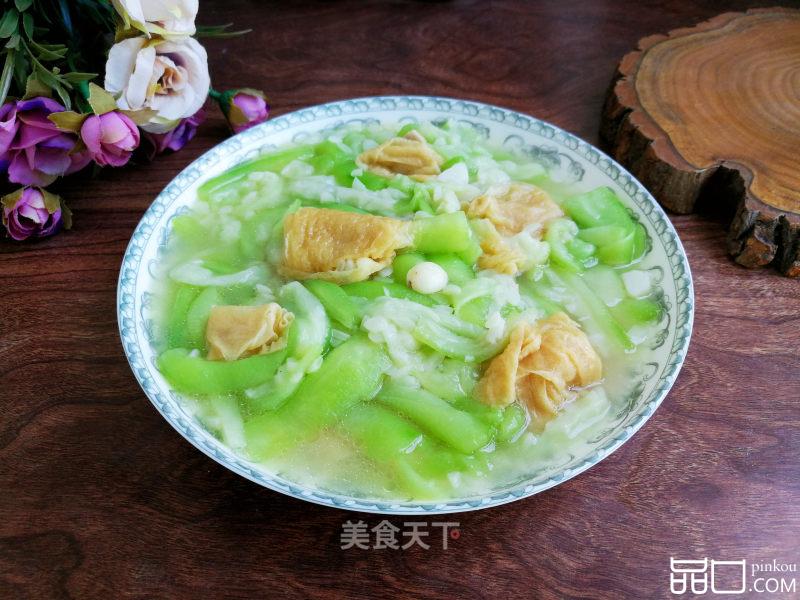 丝瓜烧豆皮卷