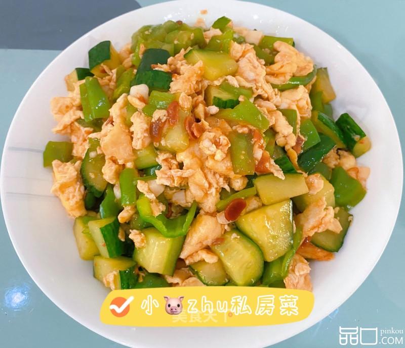 黄瓜丁炒蛋