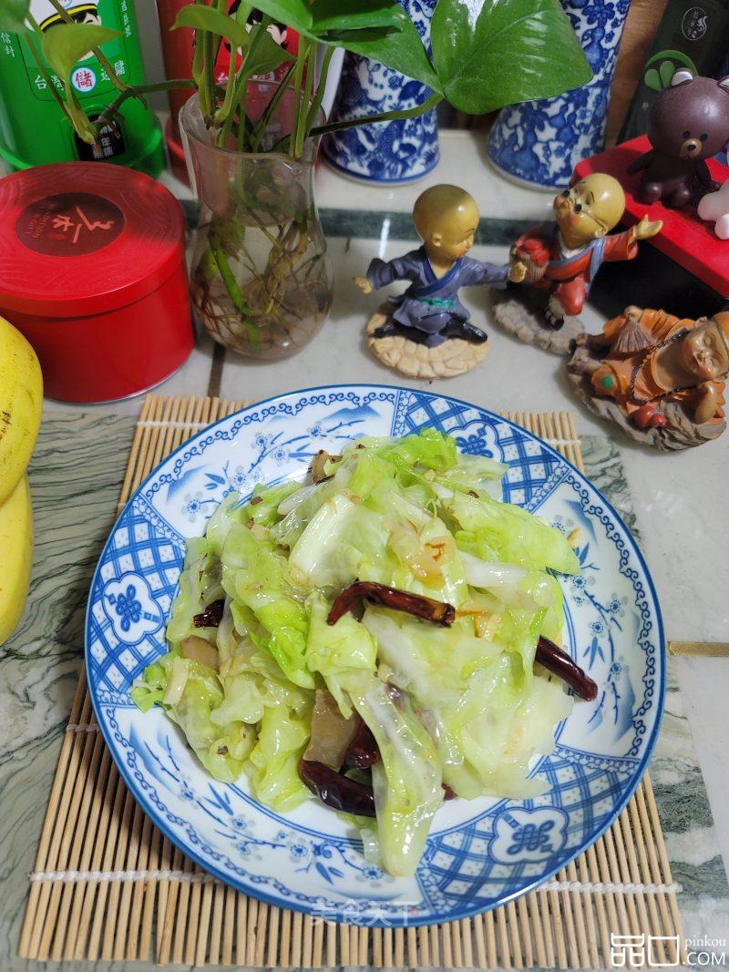 猪肉渣炒手撕包菜