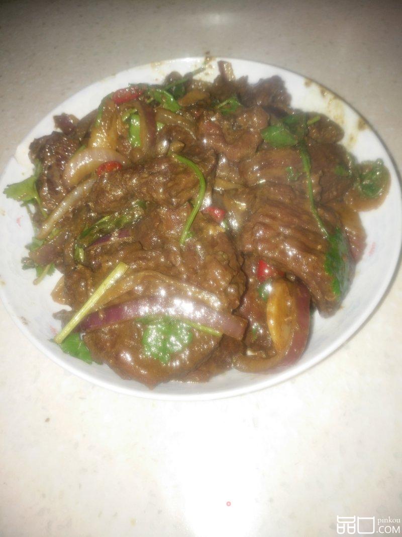 网红洋葱炒牛肉