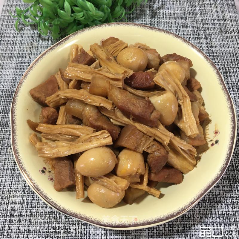 腐竹鹌鹑蛋烧肉
