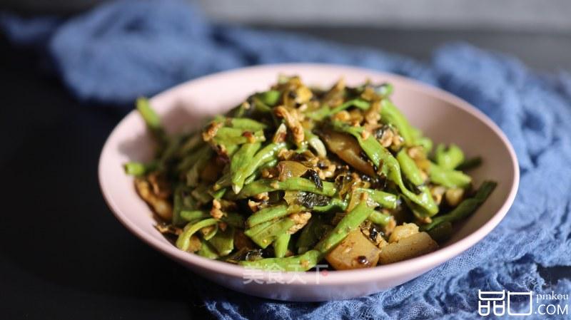 豆角酸菜炒肉片