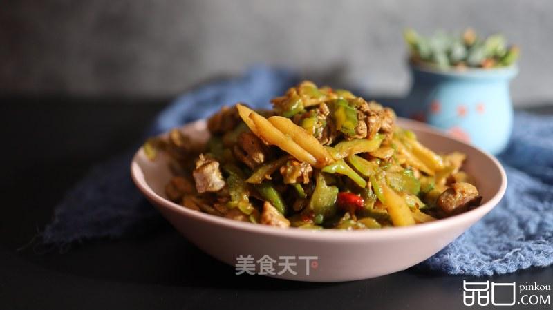 鸭肉烧苦瓜