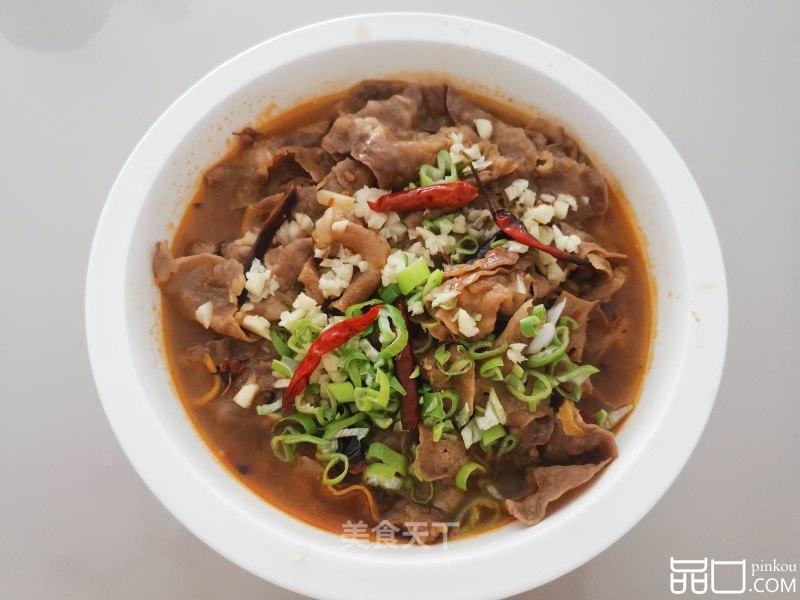 金针菇肥牛汤