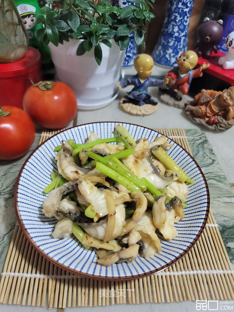 香芹炒鱼片