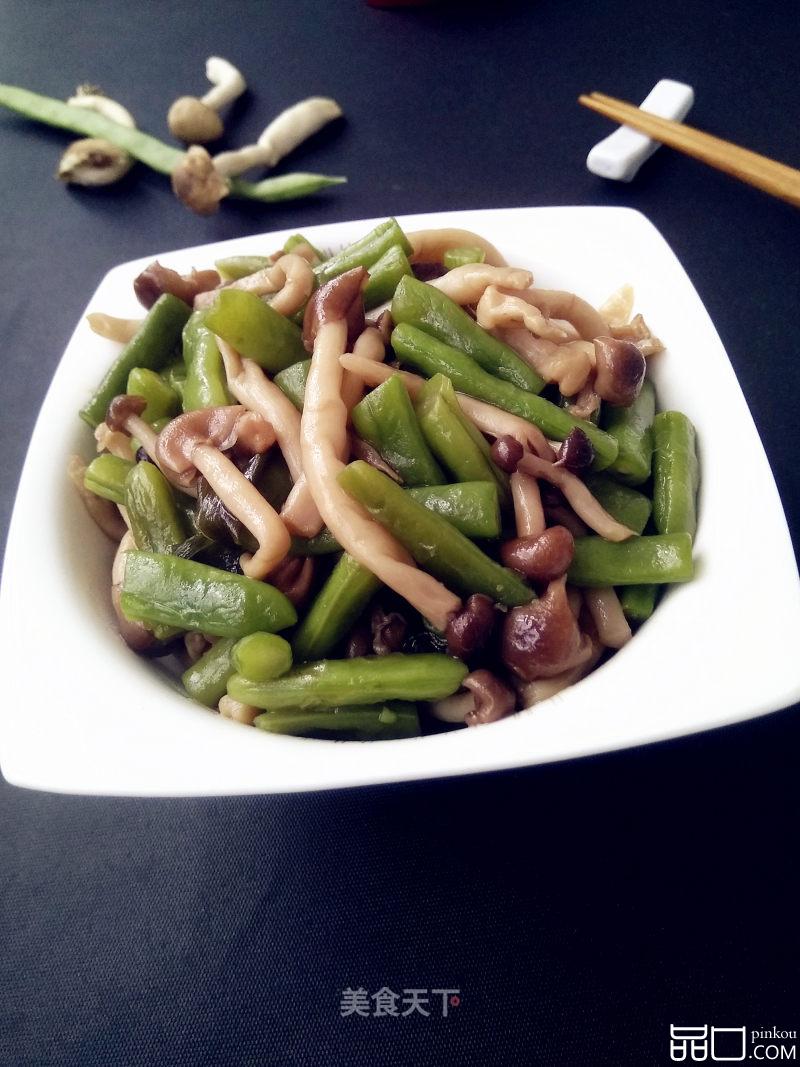 豆角烧海鲜菇