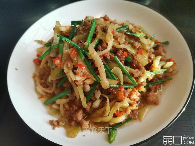 韭菜花榨菜丝炒肉