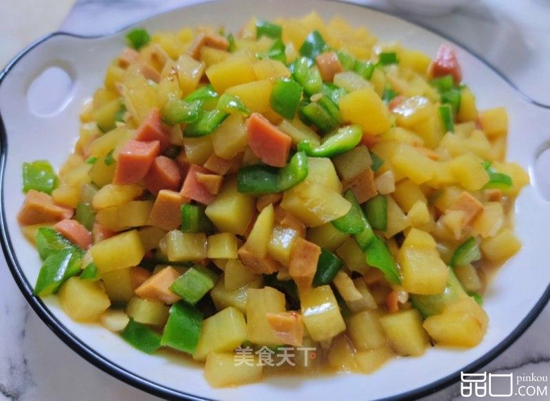 青椒火腿炒土豆