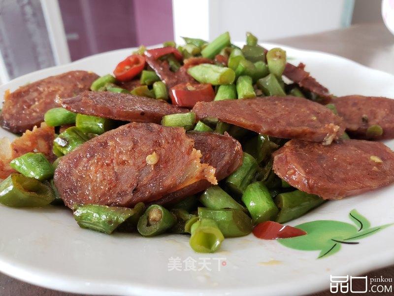 豇豆炒腊肠