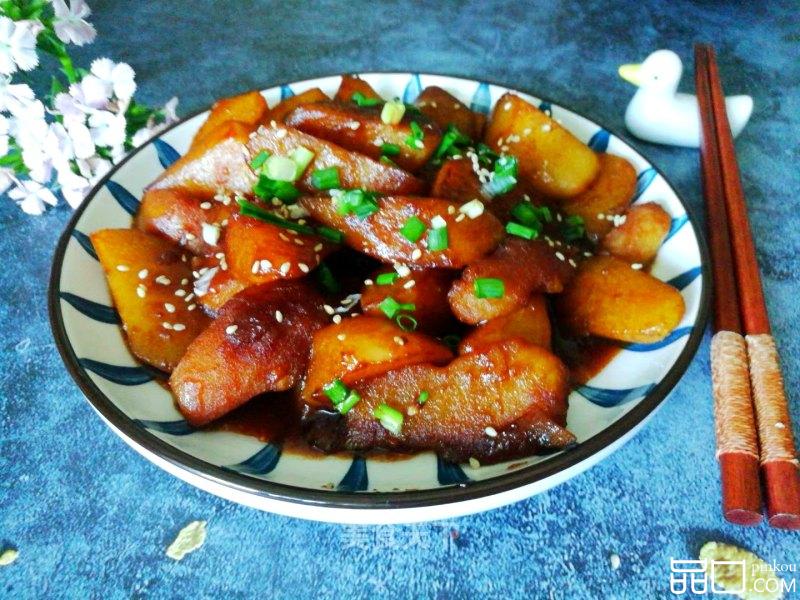 2元钱土豆这样做比肉还好吃～炖土豆