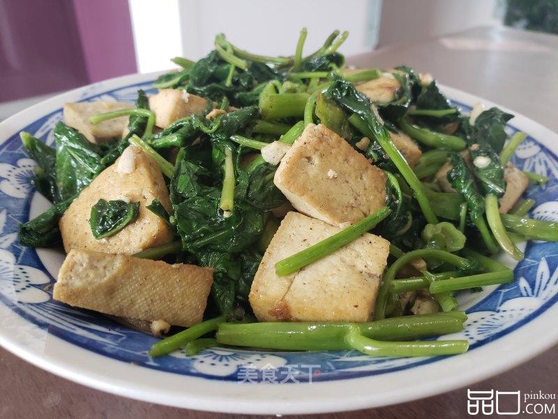 空心菜炒豆腐