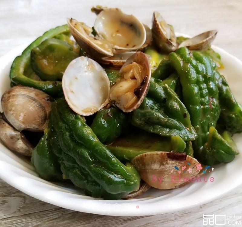 蛤蜊炒苦瓜