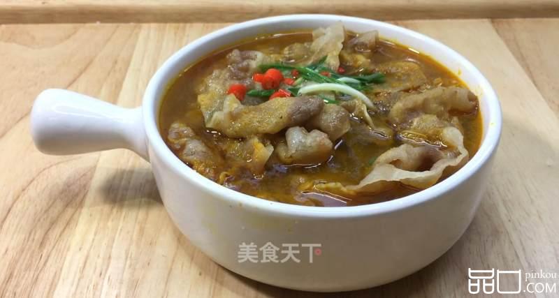 家常酸汤肥牛，酸辣爽口又开胃，吃一次绝对还想下一次。