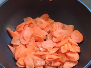 肉丝胡萝卜步骤3