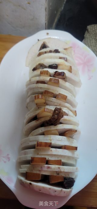 腊肉蒸芋头步骤4