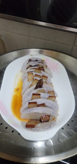 腊肉蒸芋头步骤6
