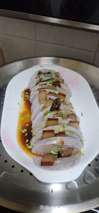 腊肉蒸芋头步骤7