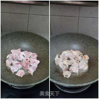土豆香菇烧排骨步骤2