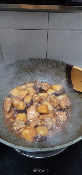 土豆香菇烧排骨步骤9
