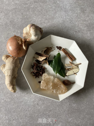 清汤牛腩步骤5