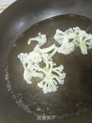 酱油花菜步骤2