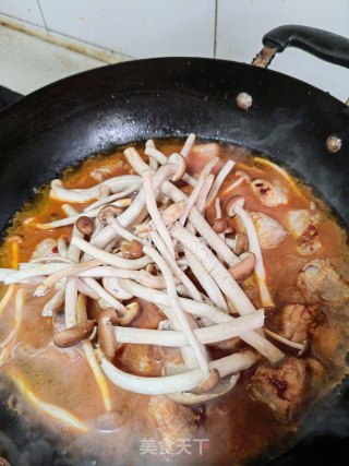 红皮土豆烧排骨步骤7
