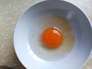 鸭蛋牛皮菜炒年糕步骤3