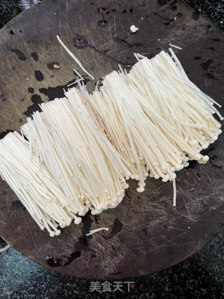 蒜蓉金针菇焗鲈鱼步骤9