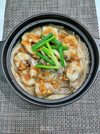 蒜蓉金针菇焗鲈鱼步骤15