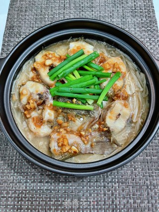 蒜蓉金针菇焗鲈鱼步骤16