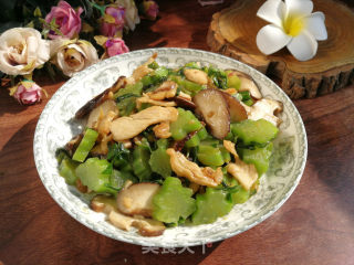 鸡肉香菇炒芥菜步骤6