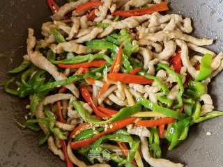 荷叶饼夹肉丝步骤17