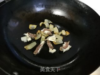 咸肉香芋萝卜煲步骤4