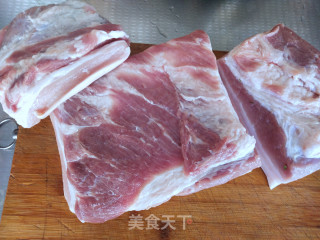 脆皮五花肉步骤1