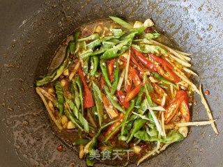 青红椒姜丝炒毛肚步骤8