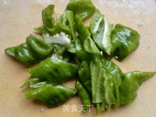 螺丝椒胡萝卜炒鸡蛋步骤1