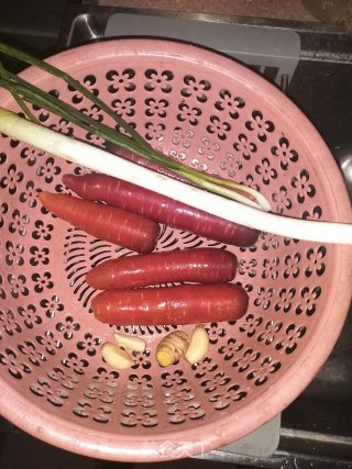 胡萝卜牛腩步骤2