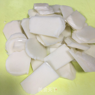 油渣白菜炒年糕步骤6