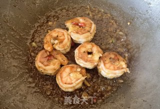 黑胡椒酱炒虾仁步骤13
