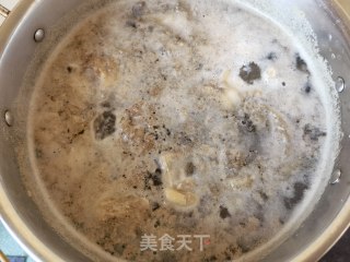 洋葱土豆炖土鸡步骤3