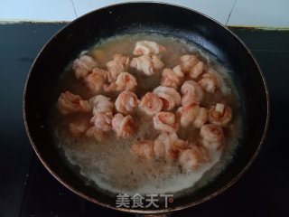 咖喱虾仁步骤5
