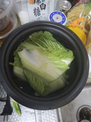 白菜炒粉条步骤2