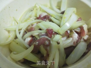 烧烤料炒羊肉步骤1