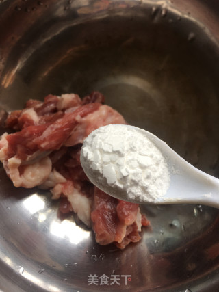 香葱炒羊肉步骤2
