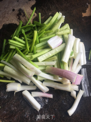 香葱炒羊肉步骤5
