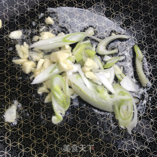 杏鲍菇炒葫芦片步骤4