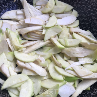 杏鲍菇炒葫芦片步骤5