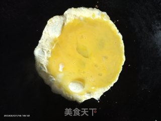 素炒鸡蛋步骤2