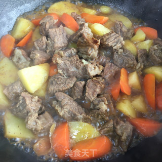 土豆胡萝卜烧牛腩步骤10
